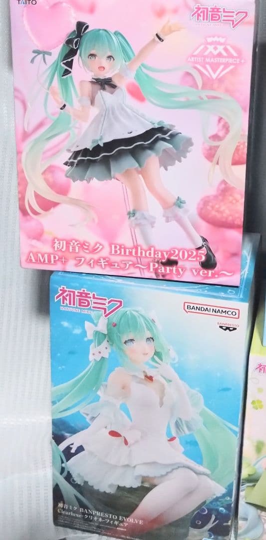 初音ミク　新作　フィギュア　まとめ売り　21個