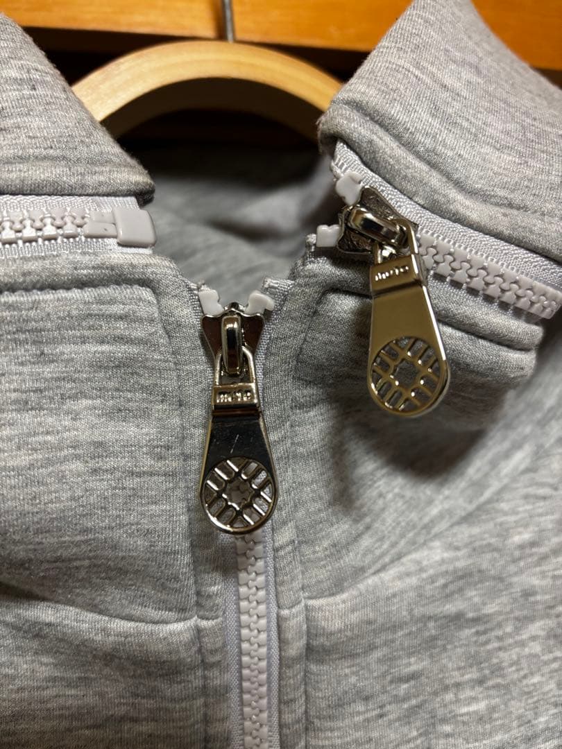 ◆ムータマリン◆muta ダウンベスト　グレー　人気のSサイズ