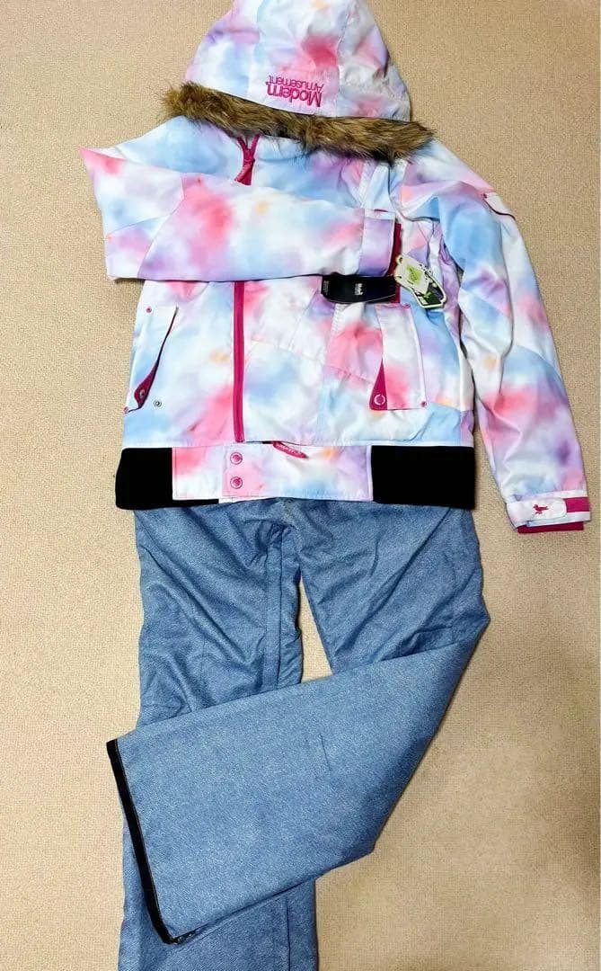 【新品】スキー/スノーボードウェア 女性用 Mサイズ
