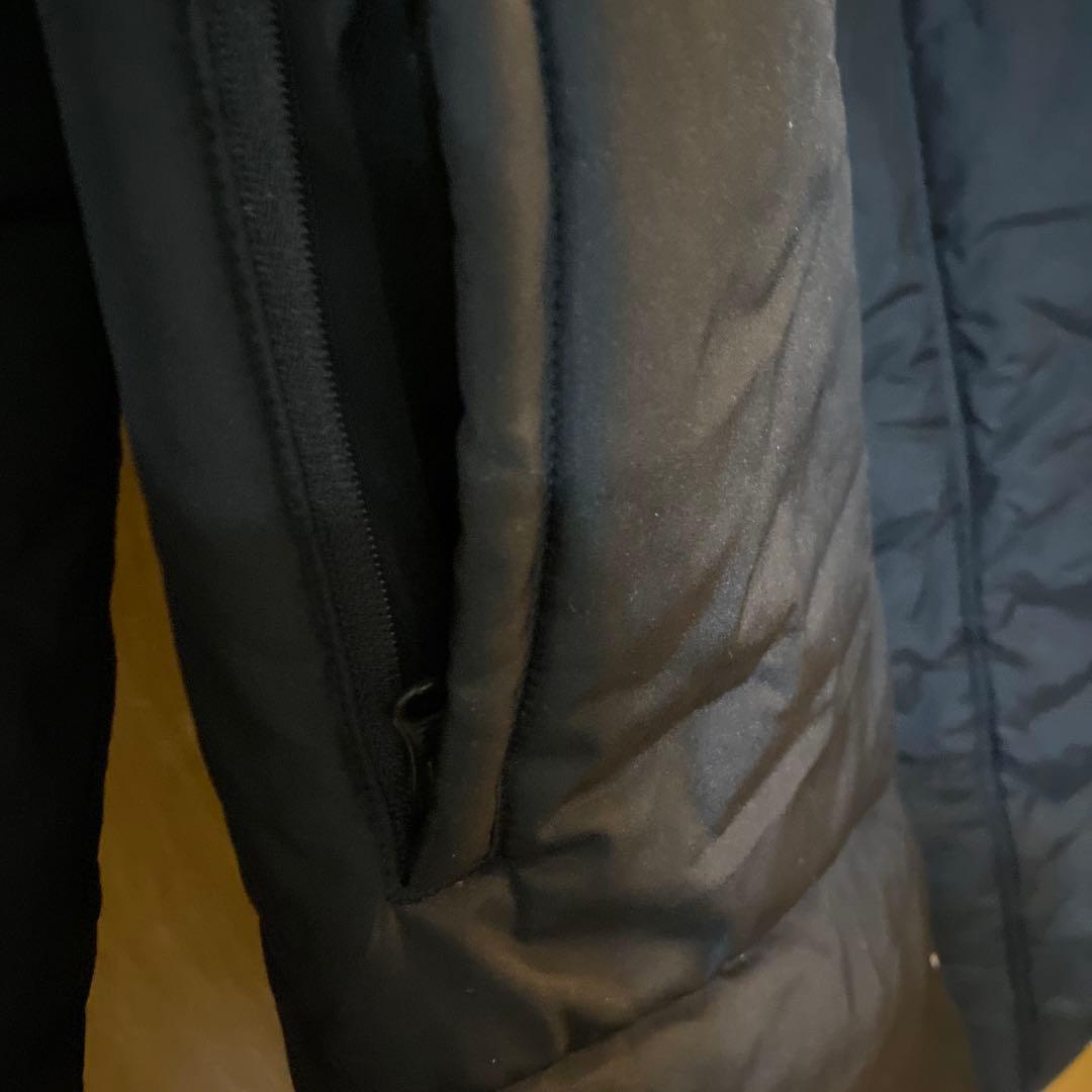 アンダーアーマー　ベンチコート