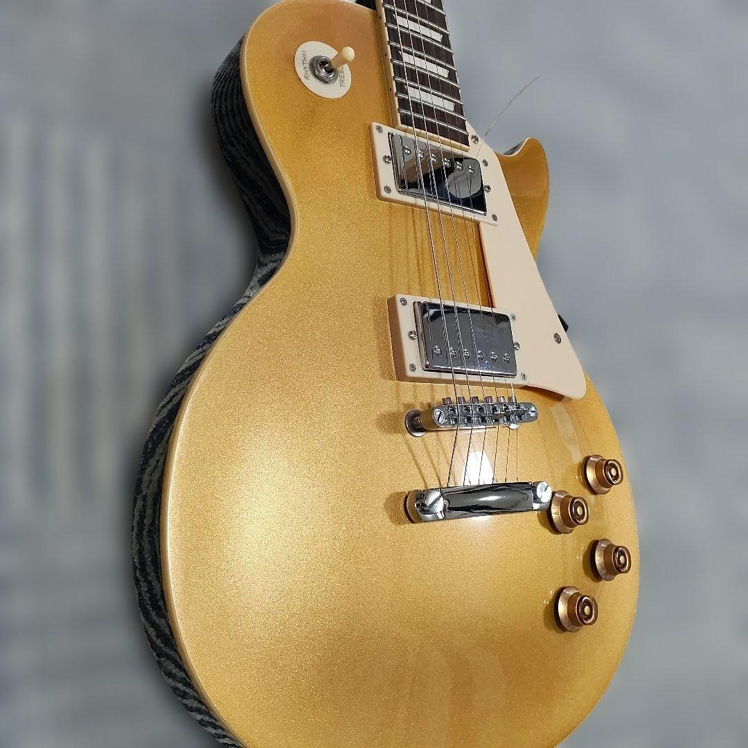 美品　フォトジェニック　レスポールスタイル エレキギター ゴールド