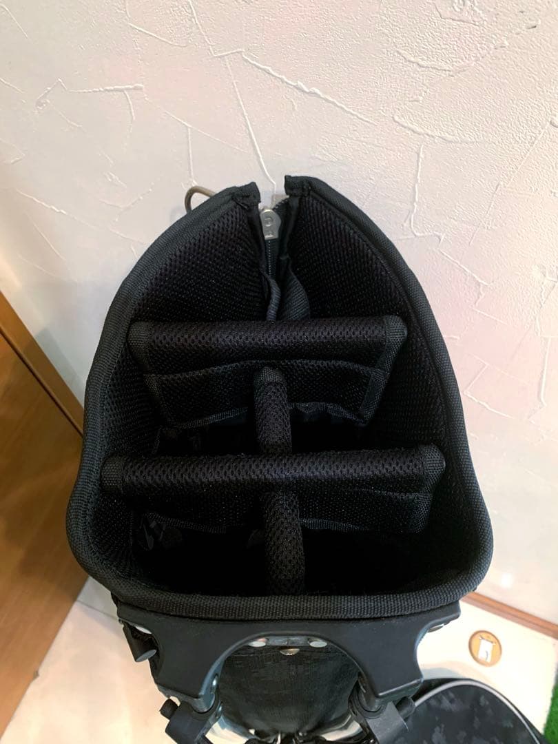 希少　良品　オークリー　スカル　ブラックデジタルカモ　スタンド　キャディバッグ