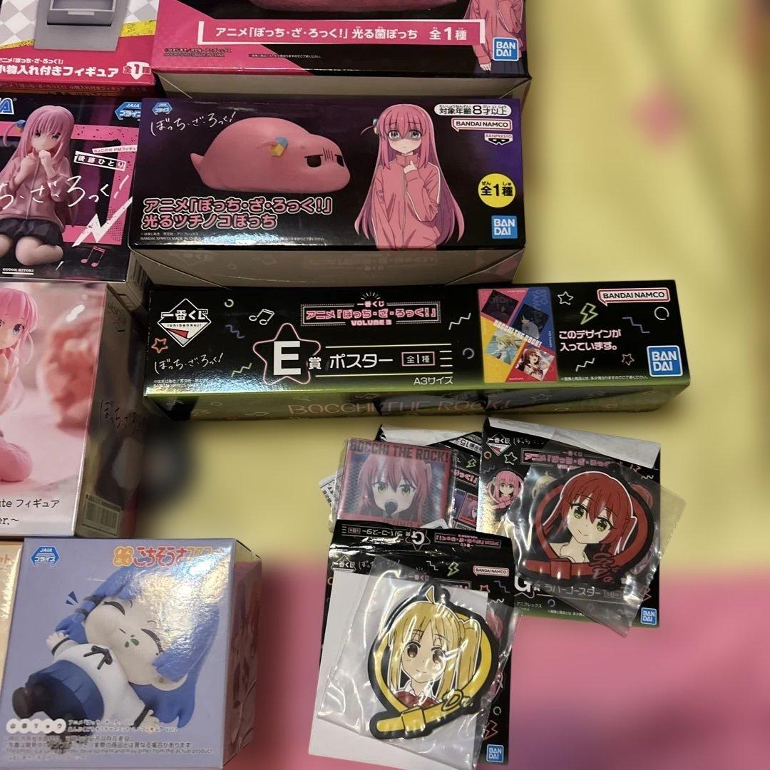 ぼっちざろっく！　フィギュア　タオル　ティシュカバー等　30点以上