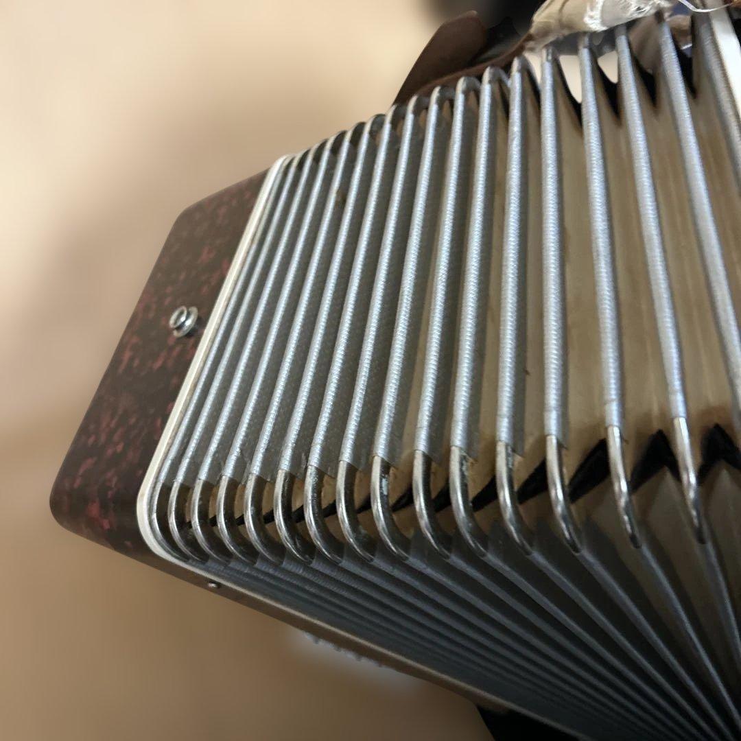 YAMAHA アコーディオン YA-18 ハードケース付　30鍵盤