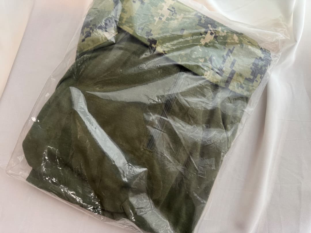 未使用 実物 Crye AOR2 コンバットシャツ Navy Custom G2