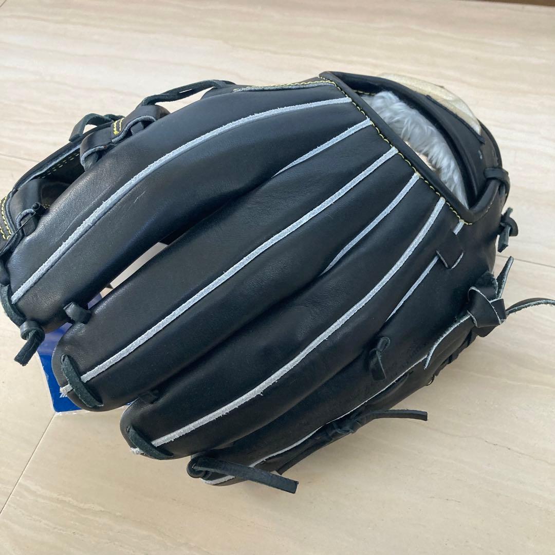 未使用品ミズノ グローバルエリートRG 少年軟式オールラウンド用グローブ