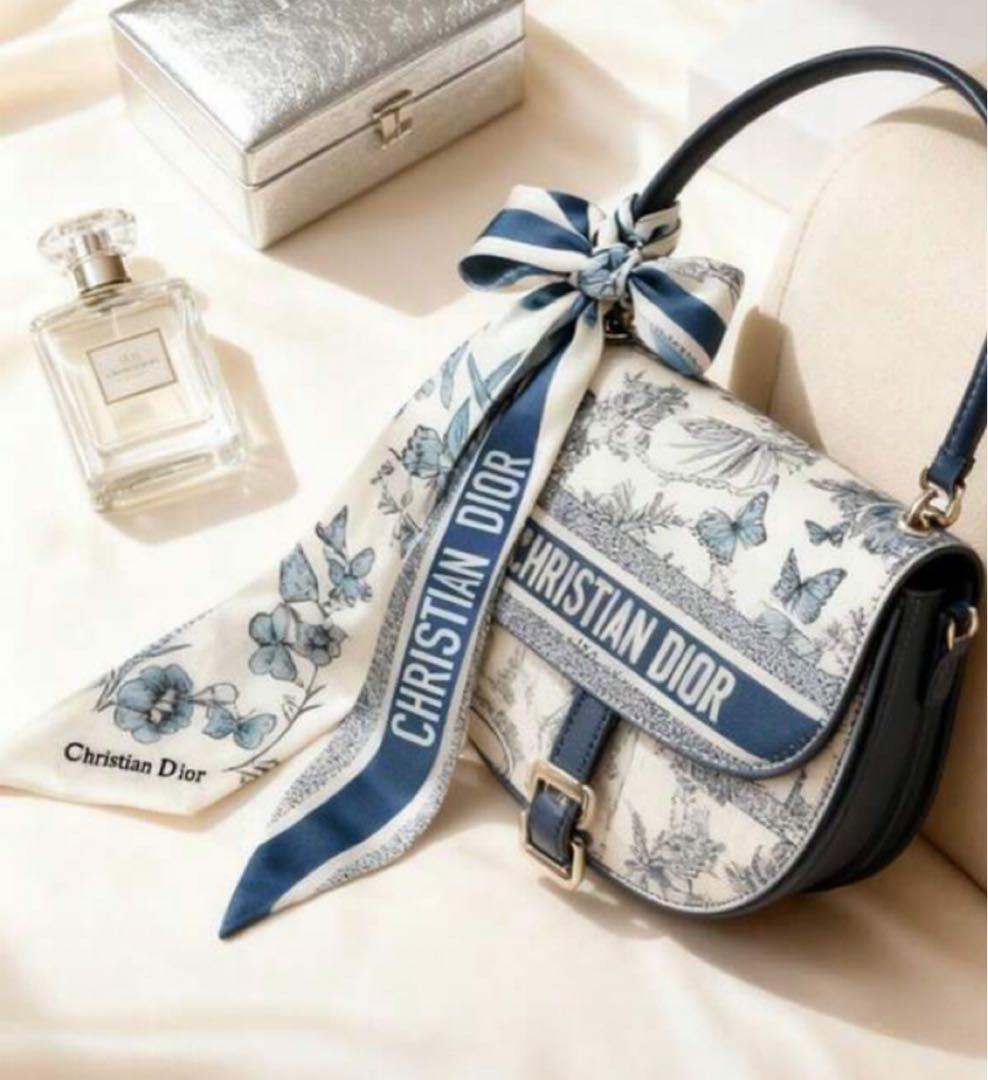 新品Dior ノベルティ シルクミッツァ スカーフ ディオール ベビーブルー蝶々