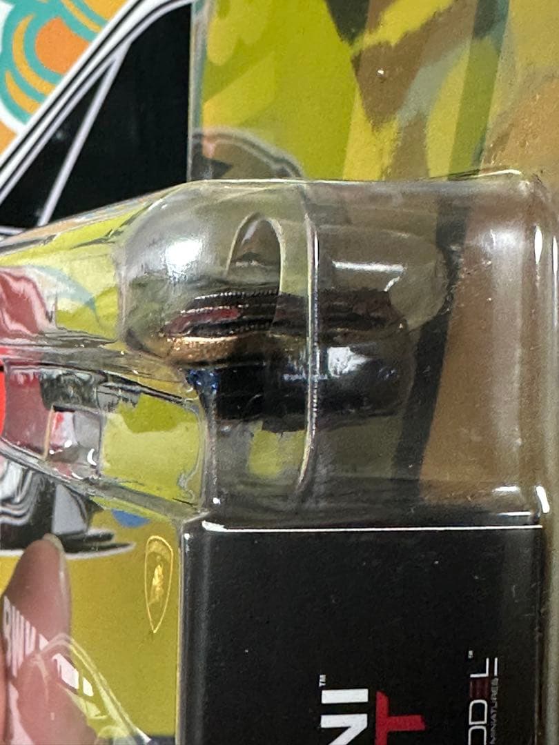 MINI GT LBWK Lamborghini Huracán US限定モデル