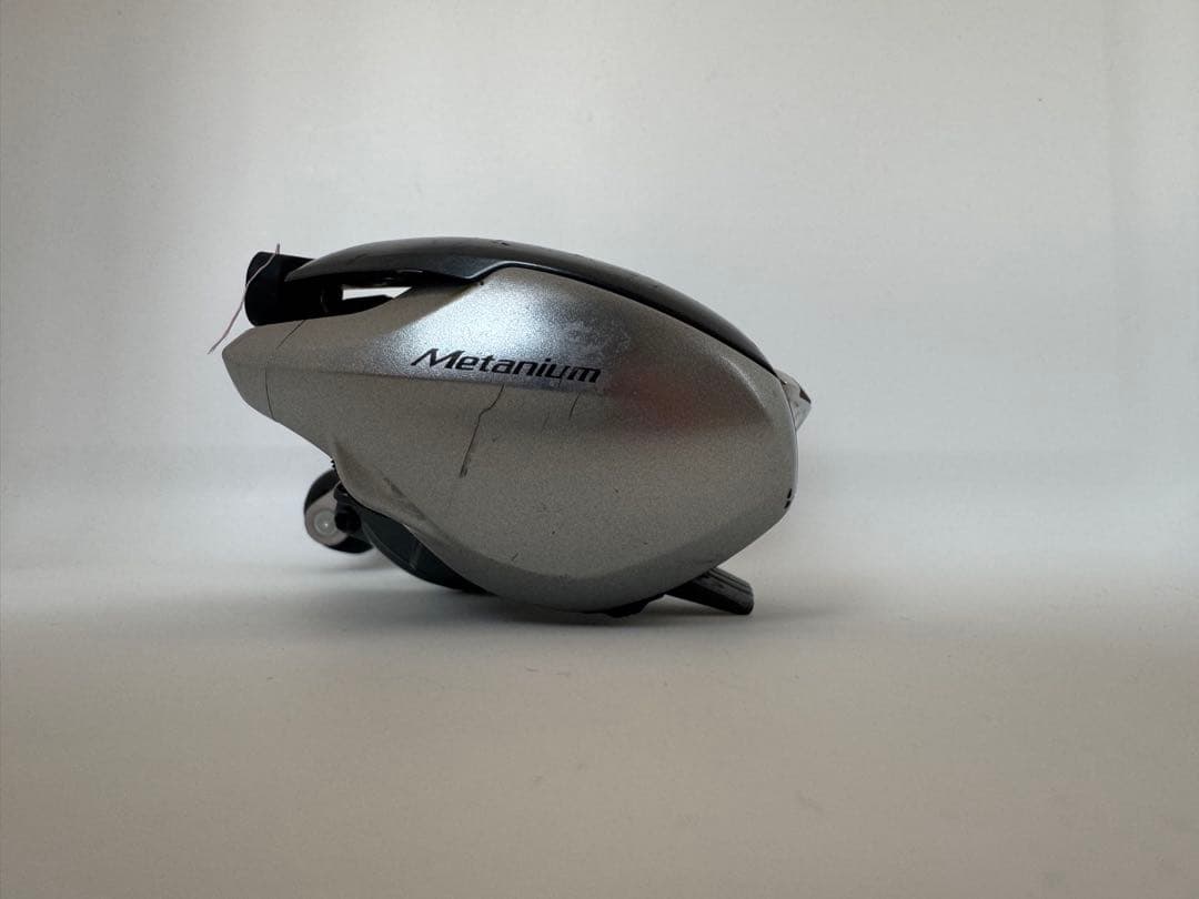 13メタニウム右巻き　ベイトリールケース付き