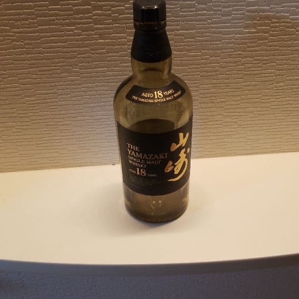 山崎18年(空ビン)