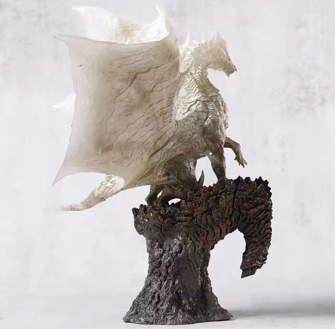 モンスター・ハンター　クシャルダオラ　脱皮　フィギュア