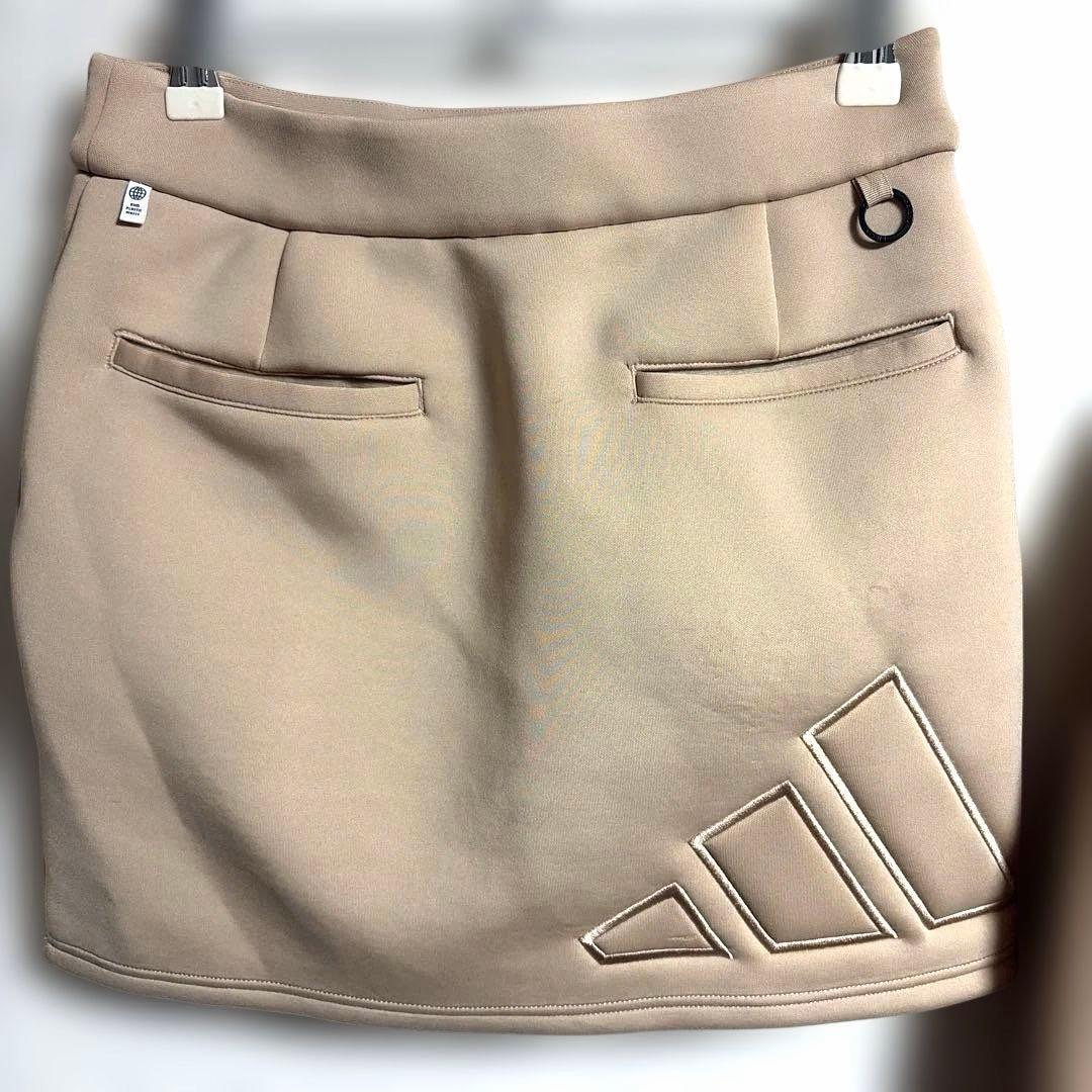 アディダス　レディースM サイズ　ダンボールニット　スウェットセットアップ　秋冬