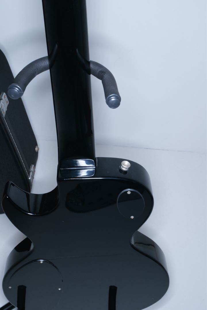 布袋寅泰　ゼマイティス　zephyr by TUNE ハードケース付