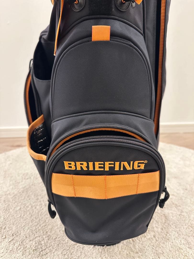 BRIEFING スタンドゴルフバッグ 黒とオレンジ