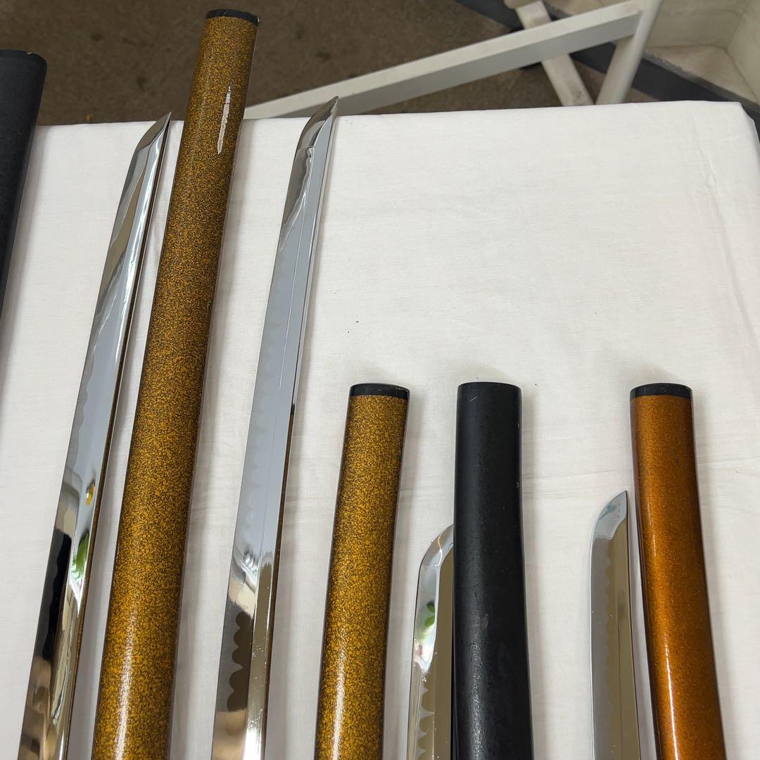 【傷あり】模造刀 8本 まとめ 透かし鍔 太刀 脇差 白鞘 龍 黒鞘 金梨地