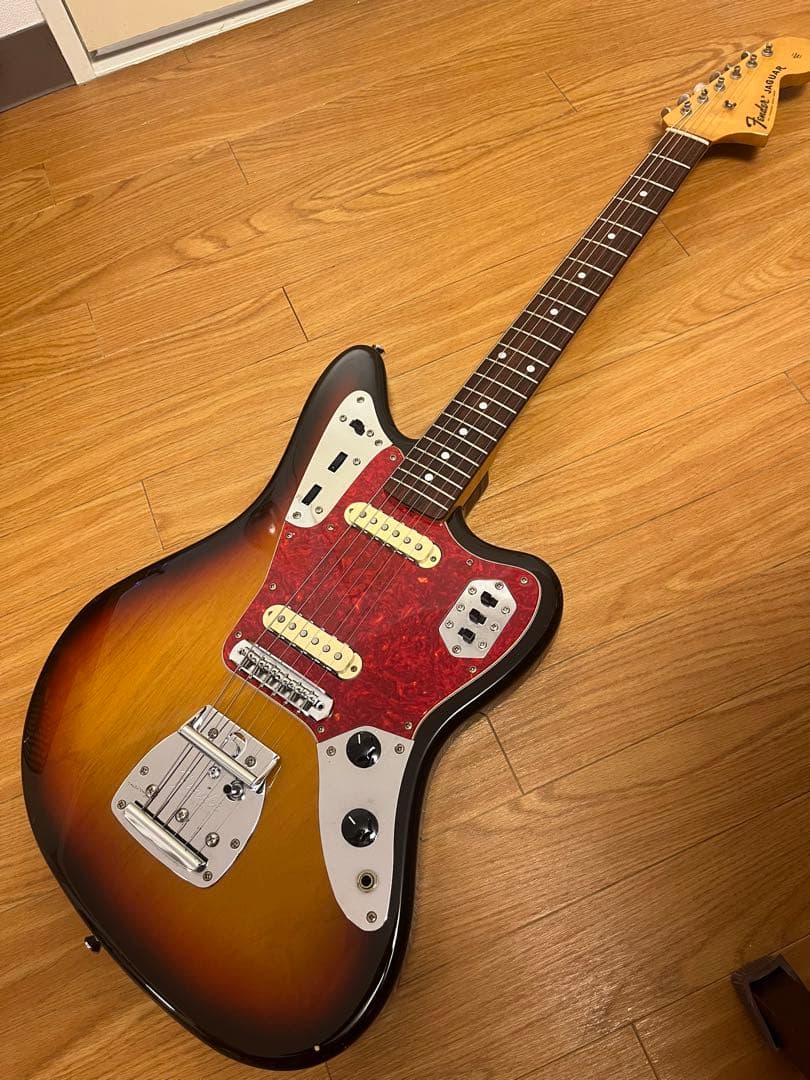 fender jaguar フェンダー ジャガー（フレット打替え、ナット交換済）