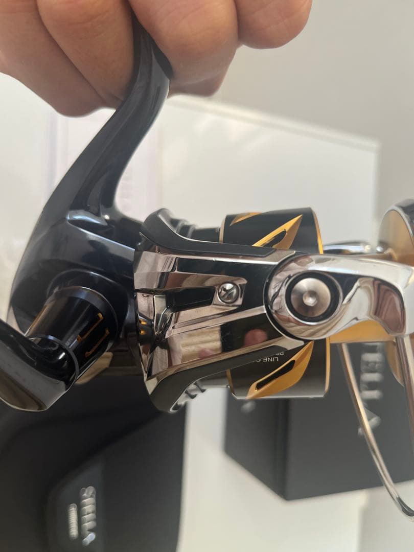 SHIMANO 19ステラSW 8000HG スピニングリール