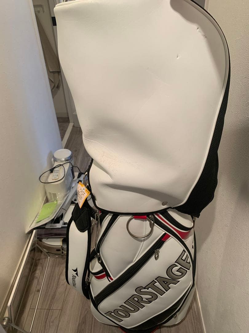 ビックバス　TOURSTAGE キャディバッグ ホワイト/ブラック