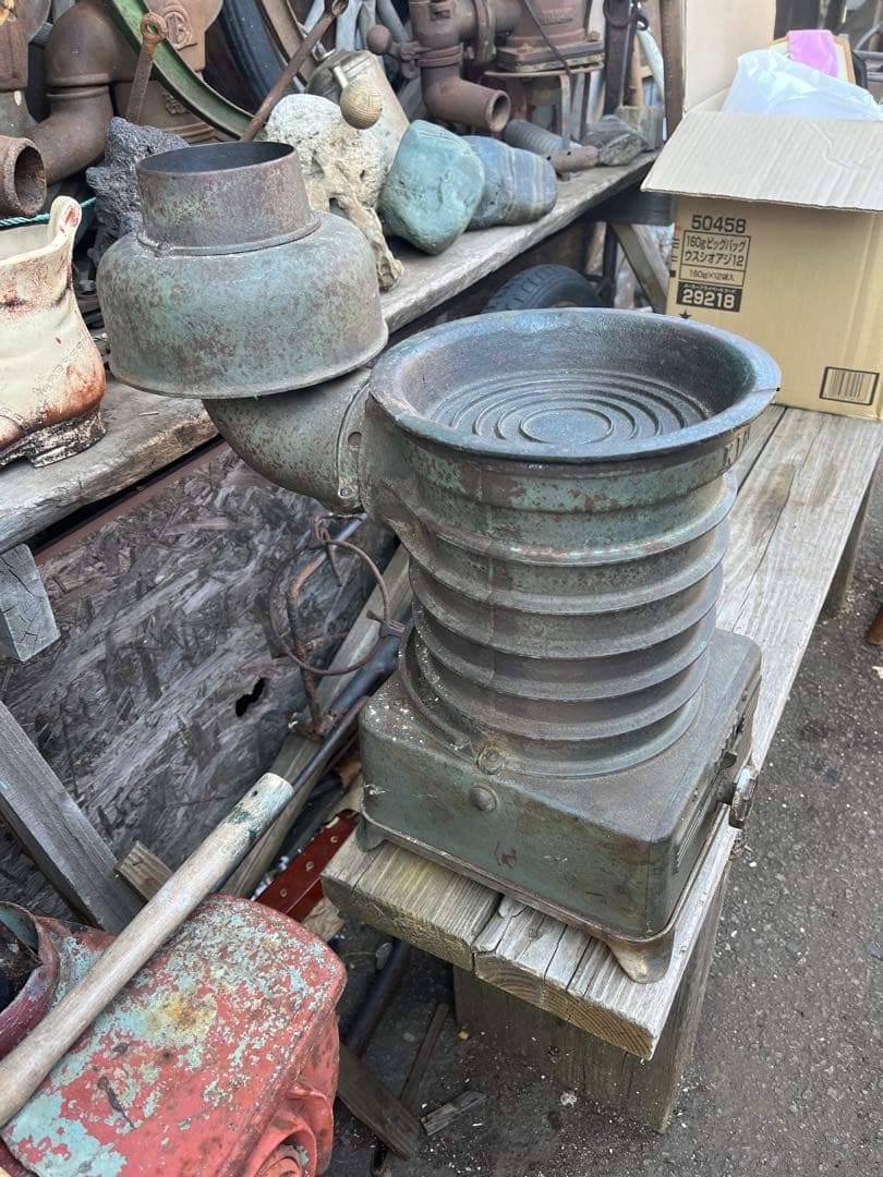 レトロ石炭ストーブ、薪ストーブ、昭和薪ストーブ、鋳物ストーブ、ダルマストーブ