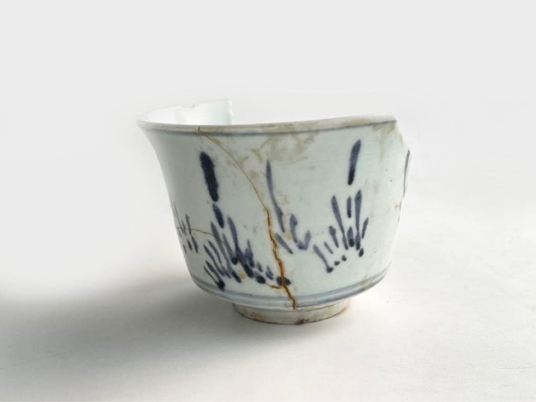 骨董　初期伊万里　陶片　染付土筆文碗　残欠　多々良の元窯出土　所載現品