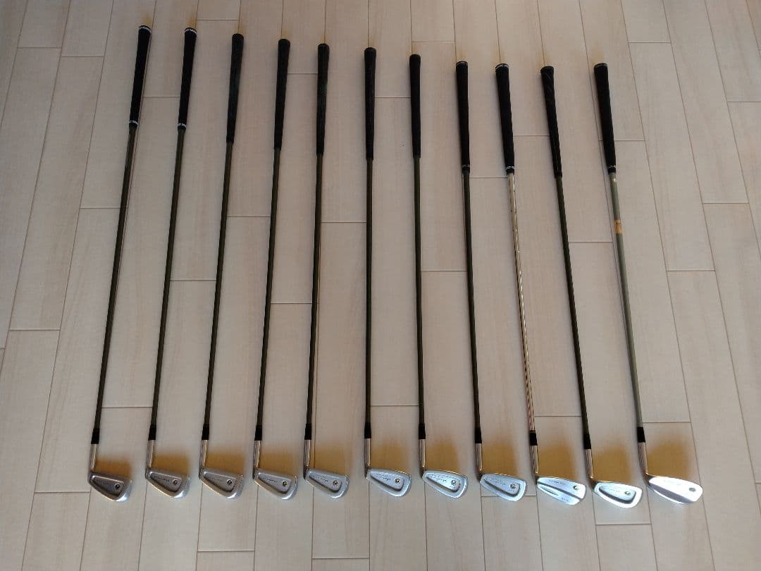 ホンマ　LB737　TITINIUM CARBON R-1