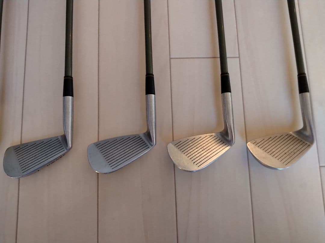 ホンマ　LB737　TITINIUM CARBON R-1