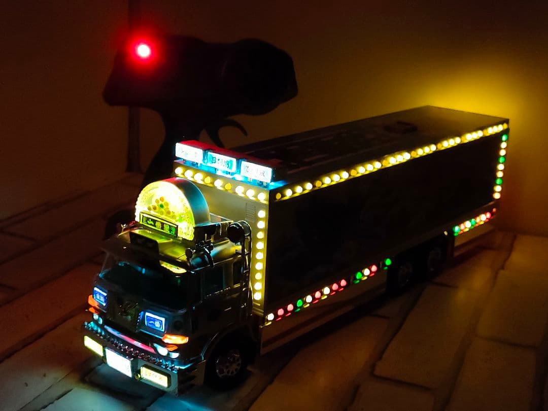 人気アイテム！スカイネット　 トラック野郎 一番星　2.4G仕様ラジコン　動作品