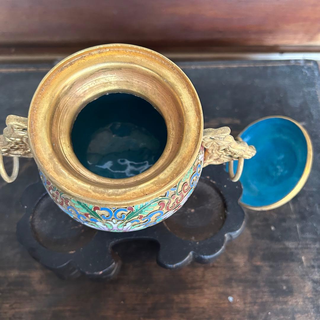 ヴィンテージ ◆ 《景泰藍》三つ脚七宝唐草香炉 輪耳 木製台座付き