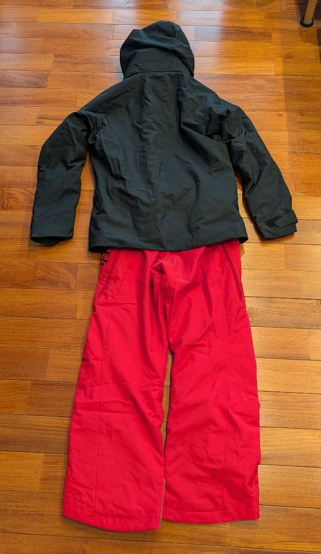 DESCENTE スキーウェア上下　Sサイズ