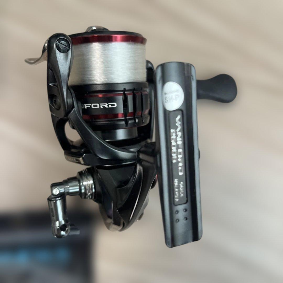SHIMANO VANFORD 2500S リールスタンド付き