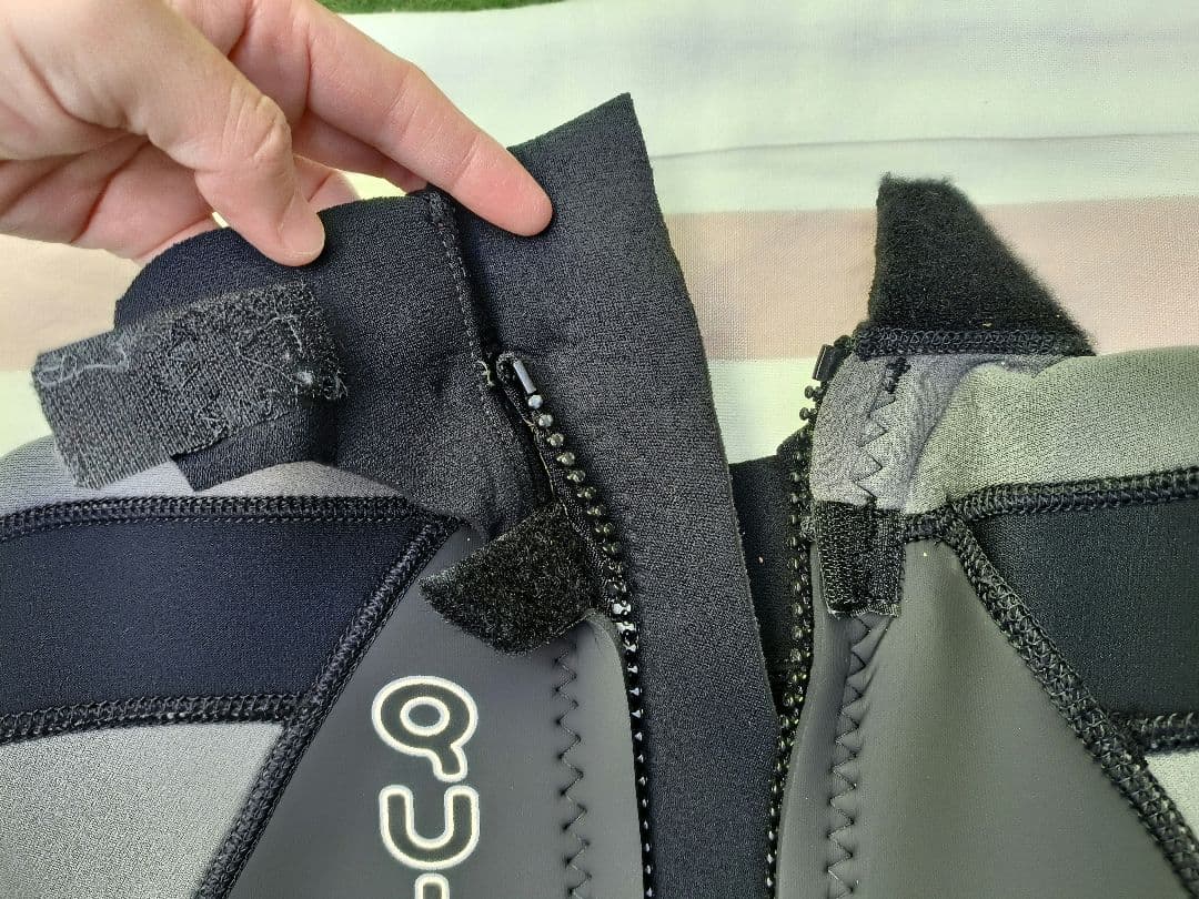 クイックシルバー　XS　ウェットスーツ