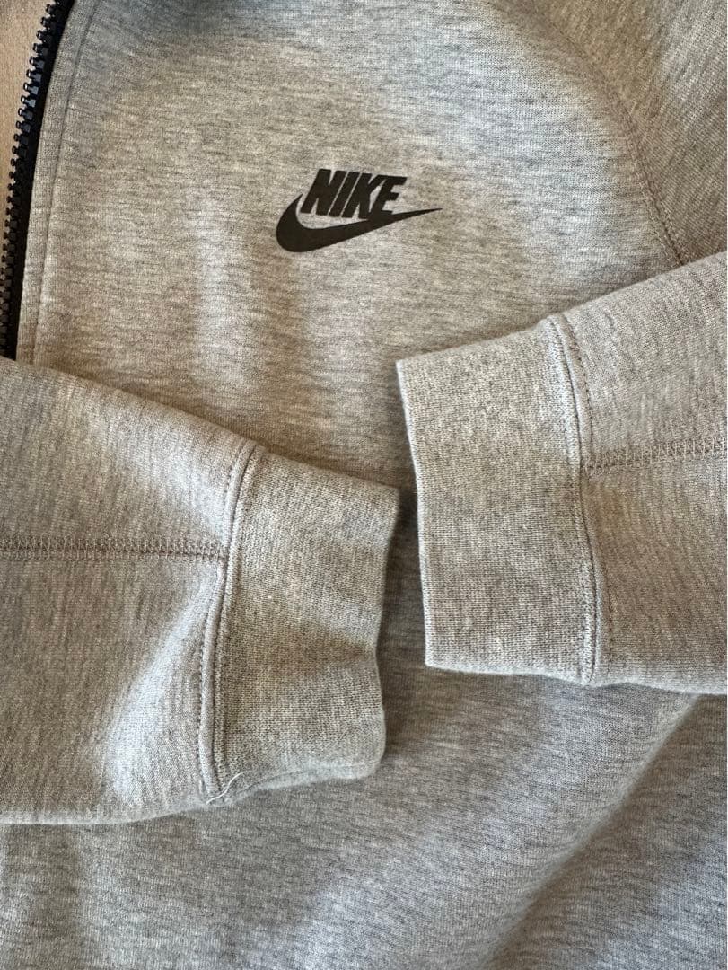Nike ジャージ セットアップLとM テックフリース　ナイキ