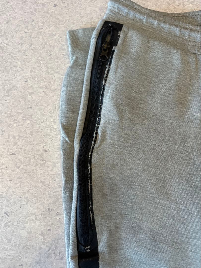 Nike ジャージ セットアップLとM テックフリース　ナイキ