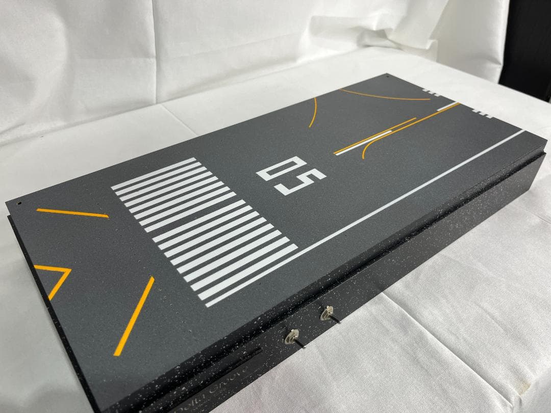 Delta Groove Roteiro1288　羽田空港滑走路再現　1/400