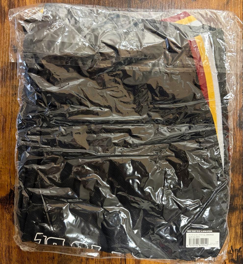 TWICE メッシュユニフォーム　モモ【美品】
