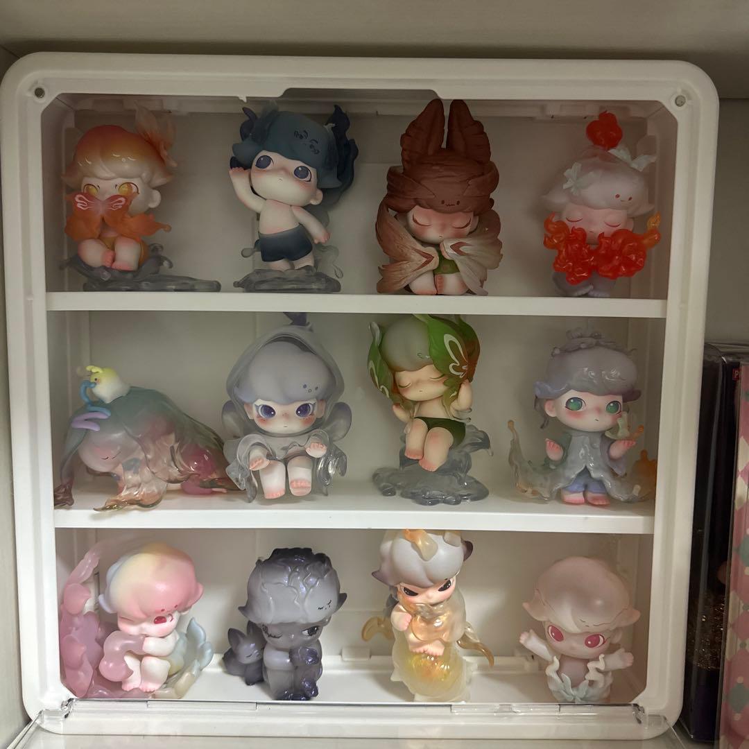 1月限定価格　ポップマートDIMOO フィギュアまとめ売り　カードあり