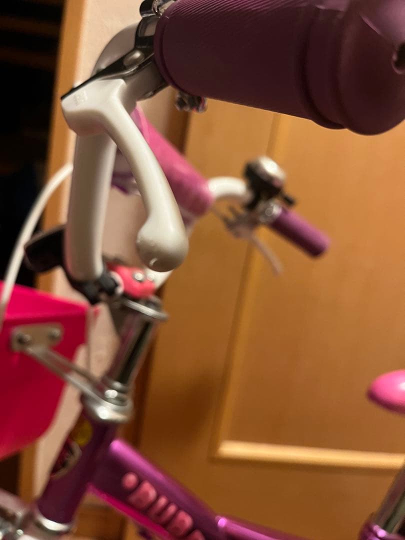 14インチ自転車　補助輪付き