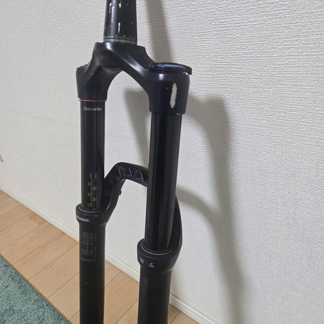 ROCKSHOCK YARI 170mm 29inブースト