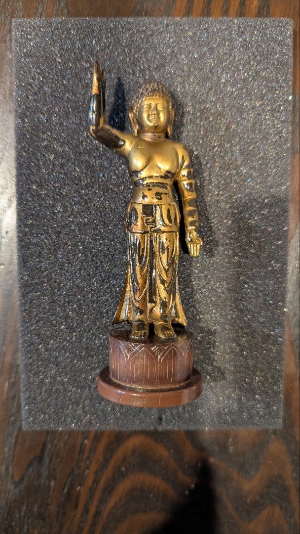 東大寺完全公式監修!! 　 海洋堂製作 誕生釈迦仏 限定フィギュア