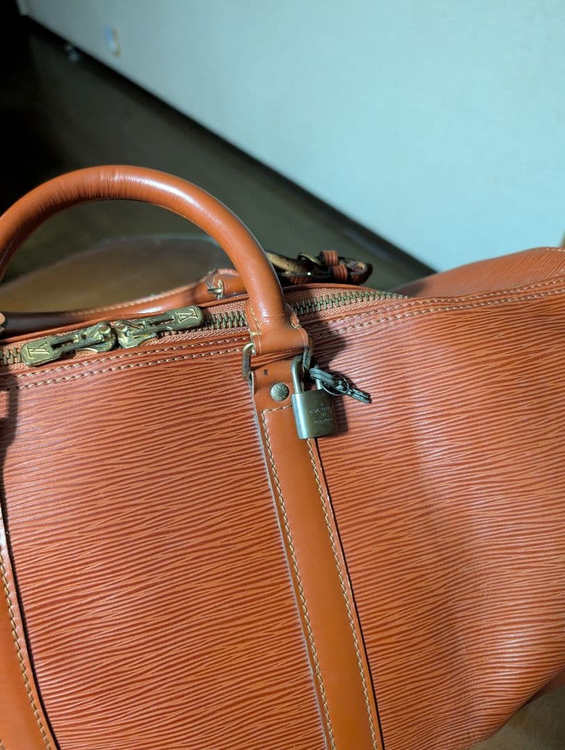 Louis Vuitton エピレザー ボストンバッグ