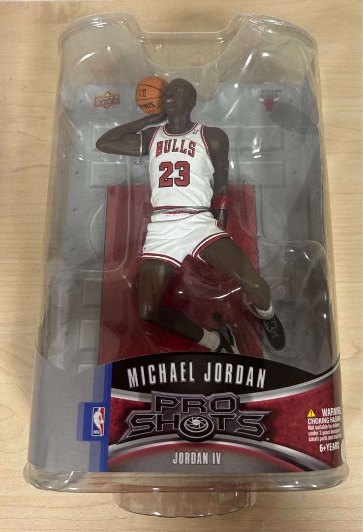 マイケル・ジョーダン フィギュア。