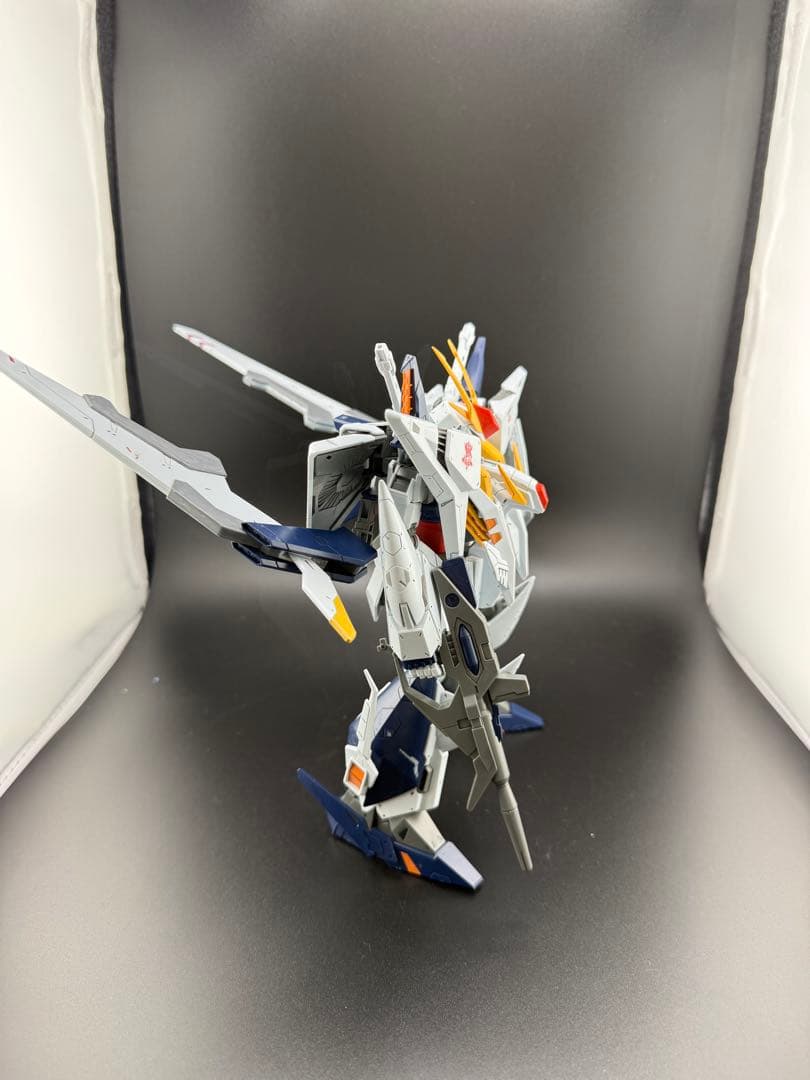 クスィーガンダムhg ガンプラ