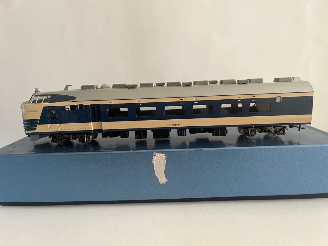 KATSUMI 寝台特急電車581系クハネ581形　はつかり先頭車両　HOゲージ