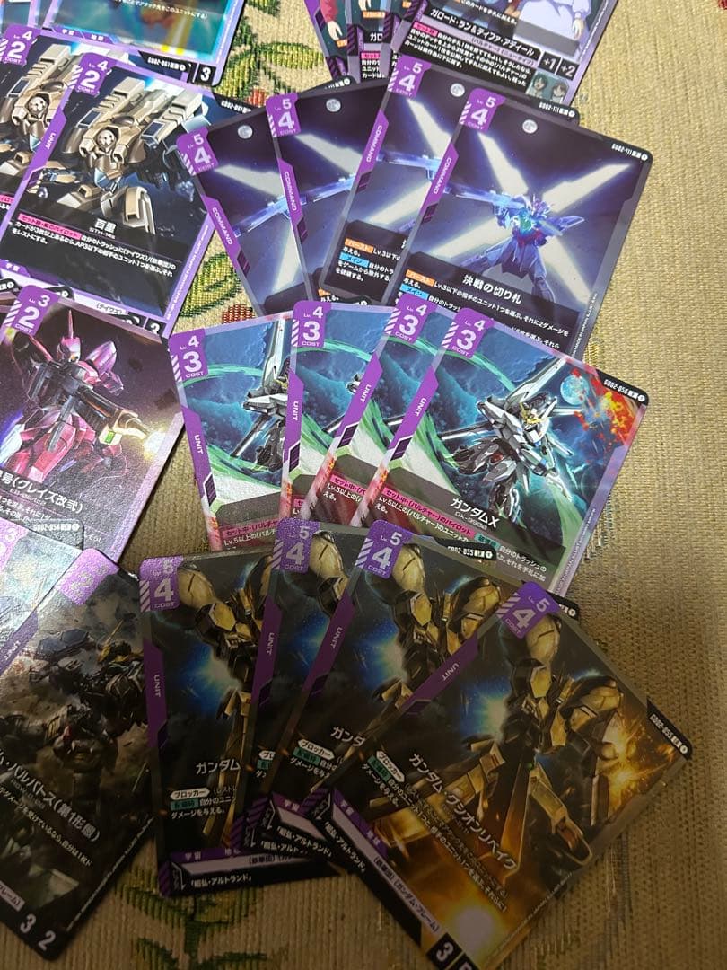 ガンダムカードゲーム　紫　LR以下4コン　GD02