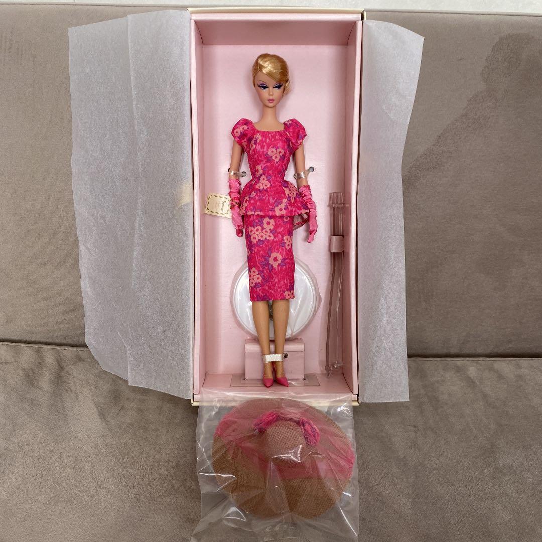 【未使用品】バービーファッションモデル　ファッショナブリー・フローラル・バービー
