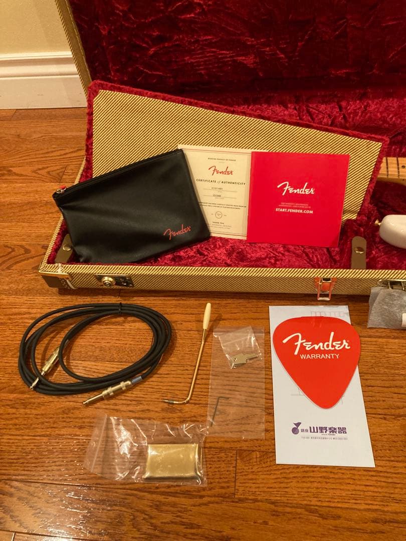 Fenderリミテッドエディションアメリカンオリジナル'50sストラトキャスター