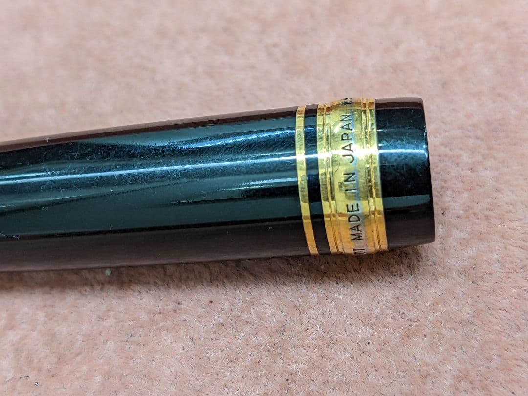 PILOT パイロット カスタム743 万年筆 　黒　ペン先　金　14K