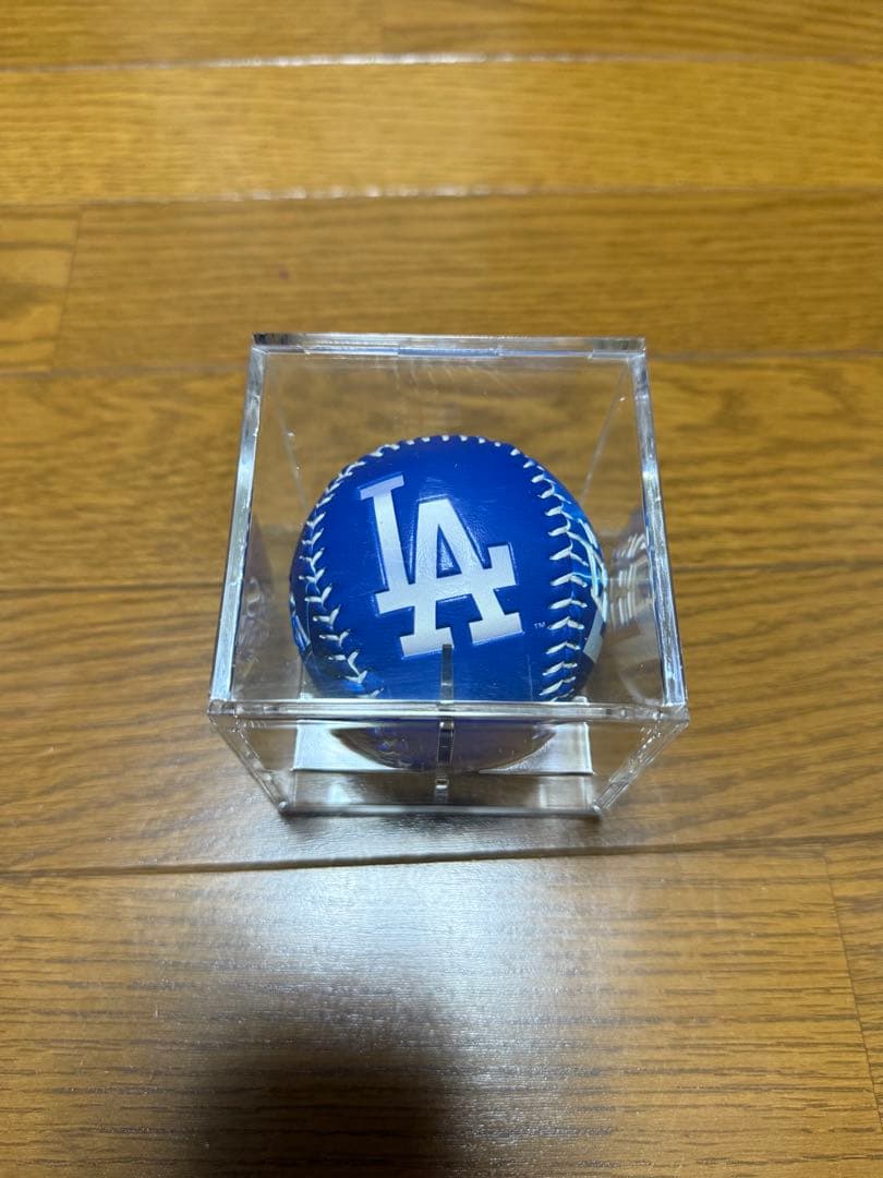 2025個限定 ドジャース 大谷翔平 世界一記念ボール ケース/ロットNo.付