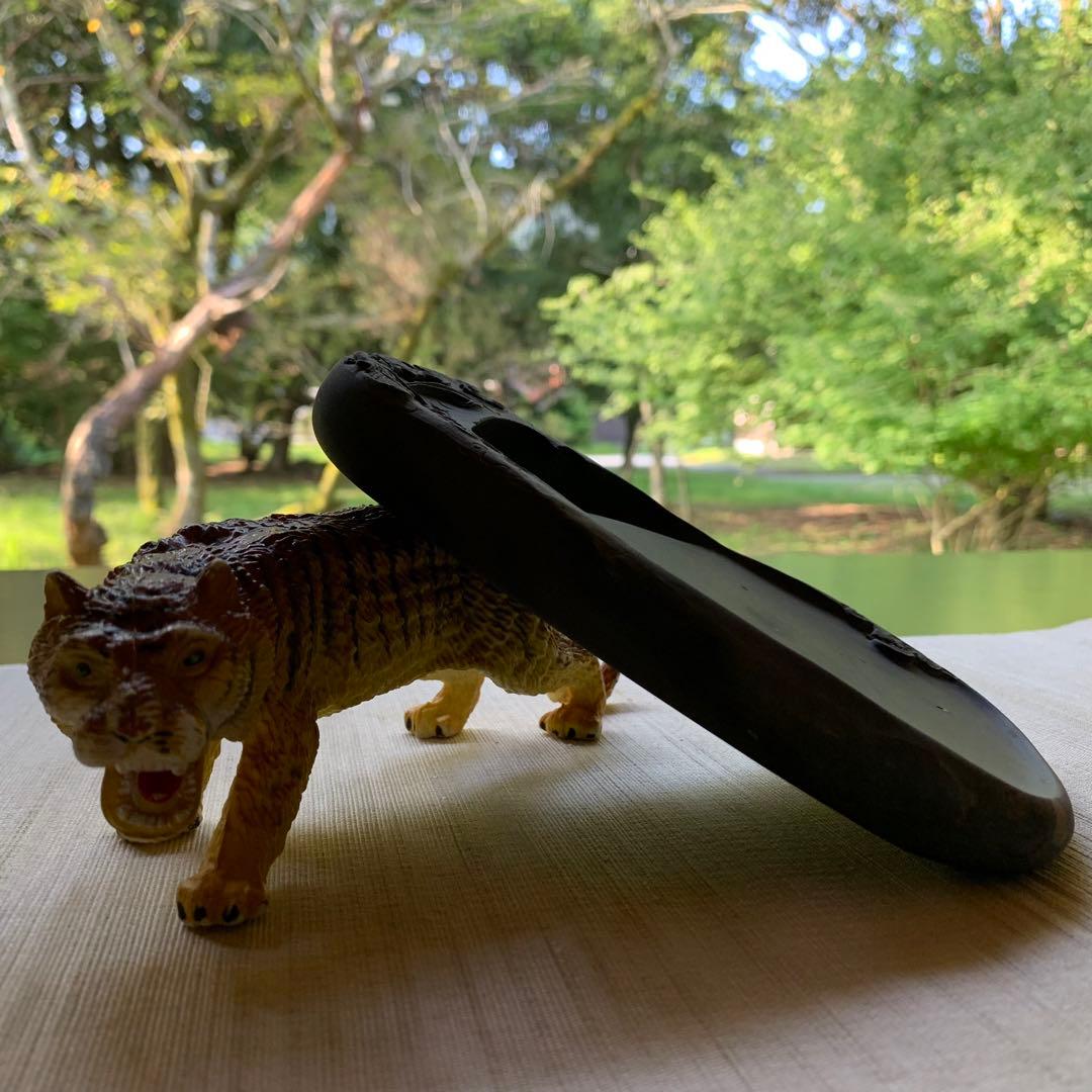 風格のある端渓硯(*⁰▿⁰*)