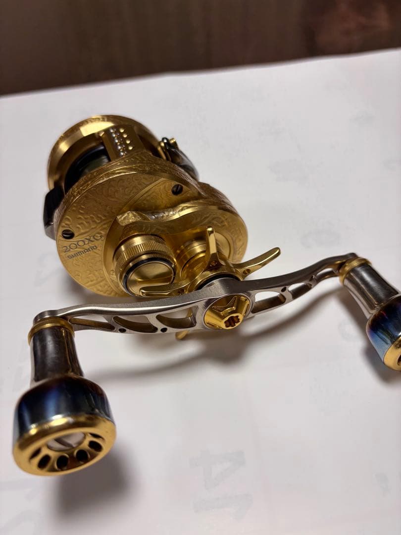 シマノ　カルカッタコンクエスト200XG